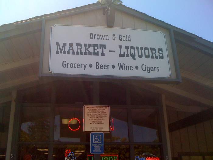 Brown N' Gold Market