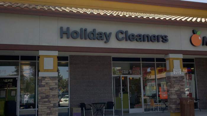 Holiday Cleaners